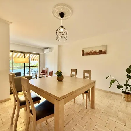 Vue & Plages 50m - Terrasse - Box Prive *