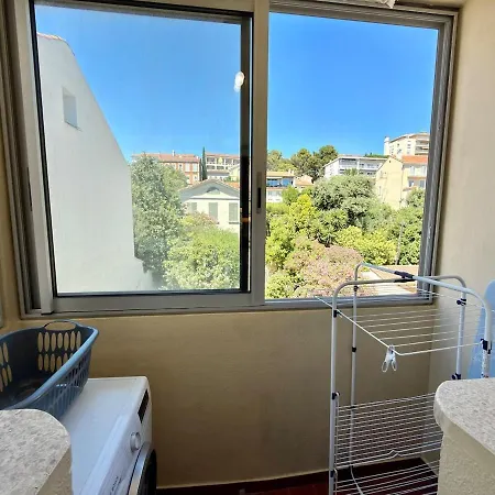 Vue Mer&plages 50m - Terrasse - Box Privé * Tolone
